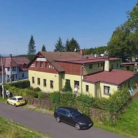 Penzion Pod Jestedem Hoření Paseky Eksteriør billede